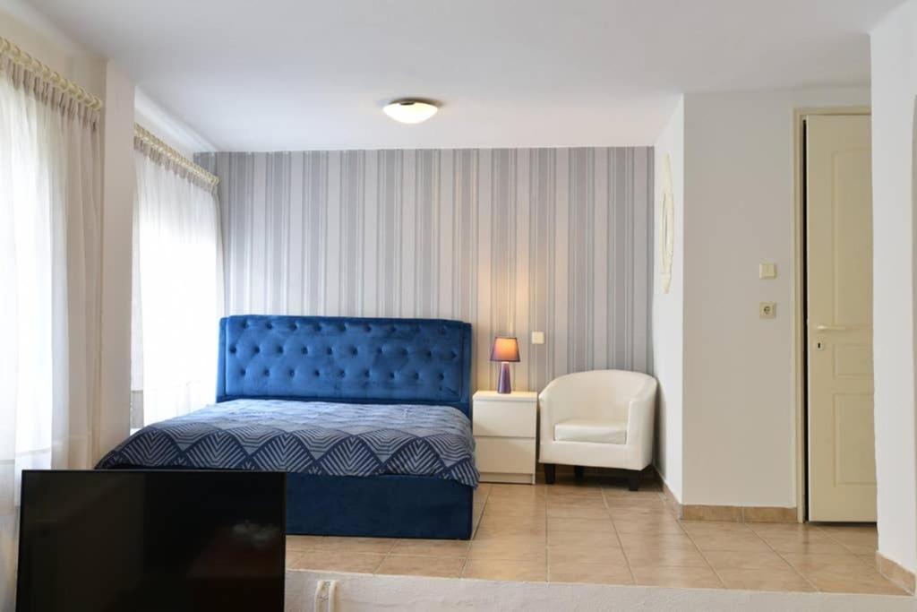 A Modern Bright Studio In The Center Of Kastoria Zewnętrze zdjęcie